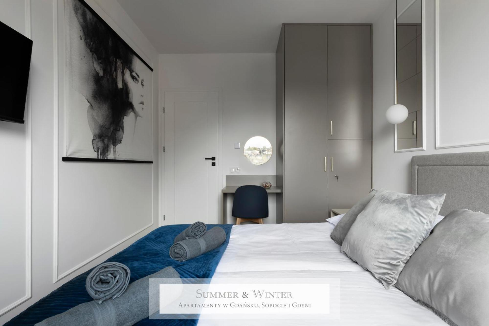 4 Stars, New Luxury Butterfly & Bike Apartments, Gdynia Orlowo, 15 Wyposazonych Mieszkan, Z Sypialnia, Winda I Platnym Parkingiem, Wysoki Standard Summerwinter, Blisko Molo Orlowo, Drog Rowerowych, Stadniny I Golf Park Exterior photo