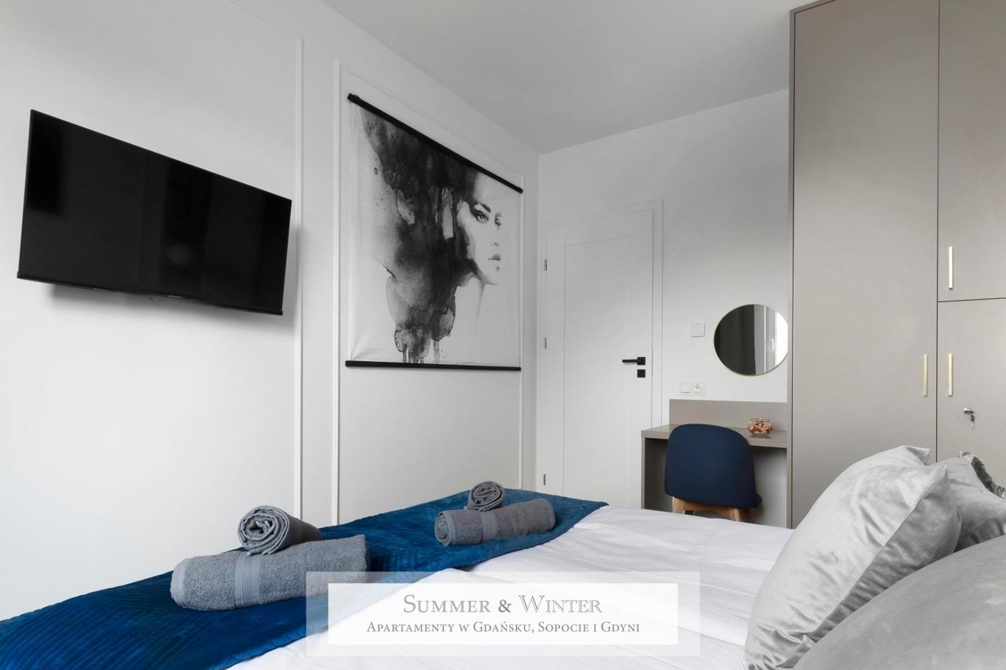 4 Stars, New Luxury Butterfly & Bike Apartments, Gdynia Orlowo, 15 Wyposazonych Mieszkan, Z Sypialnia, Winda I Platnym Parkingiem, Wysoki Standard Summerwinter, Blisko Molo Orlowo, Drog Rowerowych, Stadniny I Golf Park Exterior photo